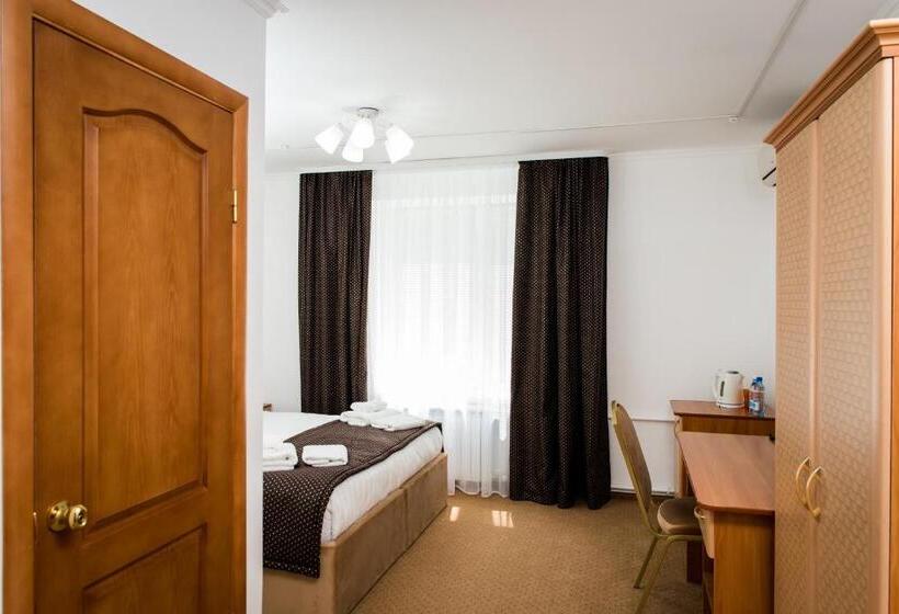 اتاق استاندارد یک نفره, кұрмет