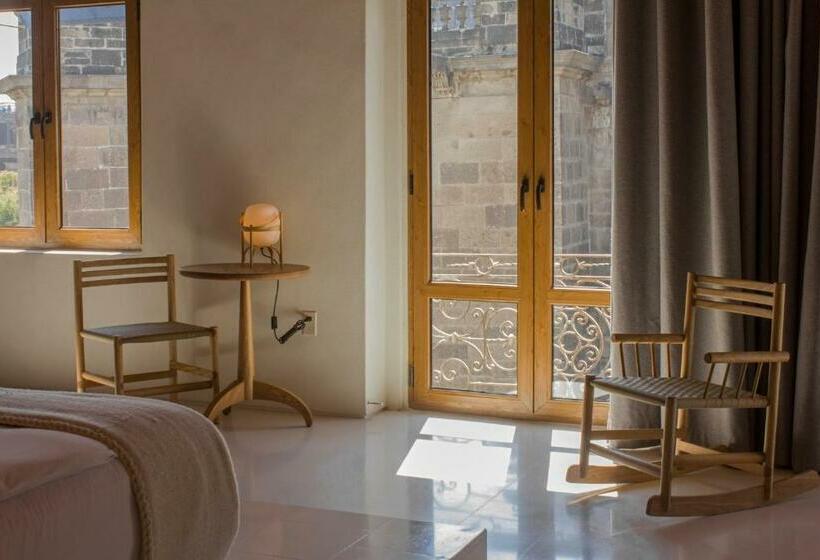 مجموعه ویستا شهر, Círculo Mexicano, A Member Of Design Hotels