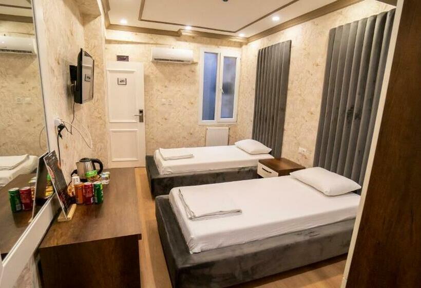 اتاق سوپریور, Dymar