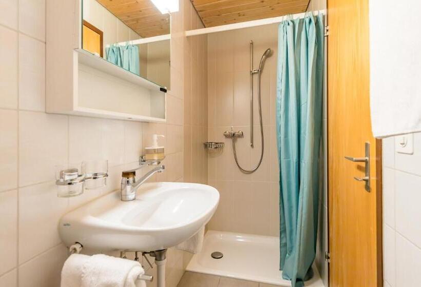 חדר משפחתי, Seehotel Sternen