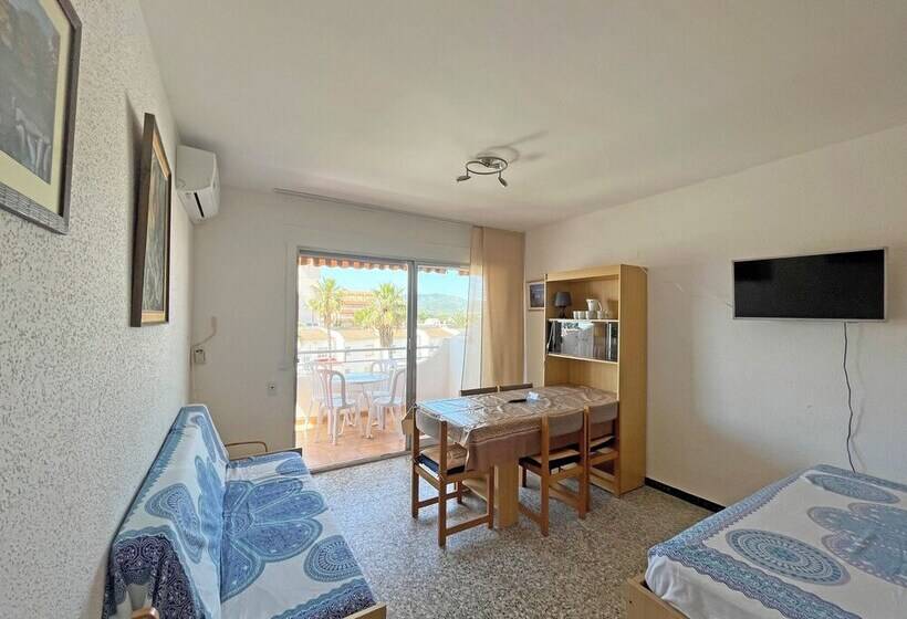 Студия Стандарт, Apartamentos Voramar 3000