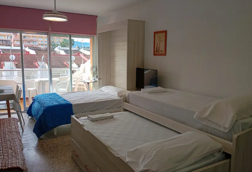 آپارتمان 2 خوابه, Apartamentos Voramar 3000
