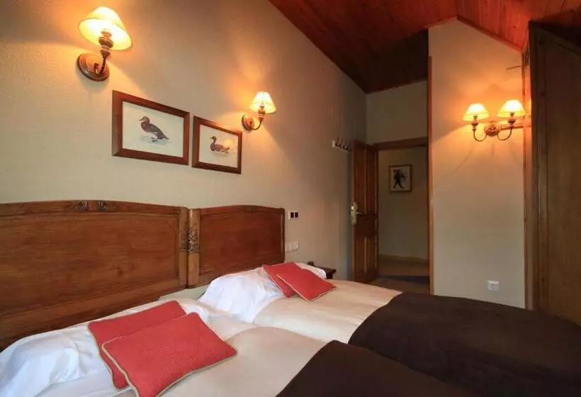 スタンダードトリプルルーム, Aparthotel El Reyno