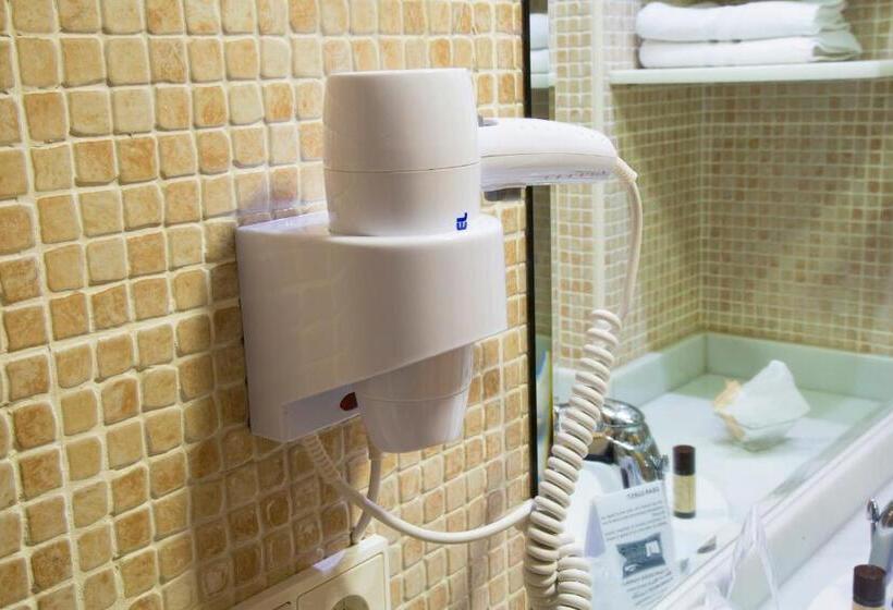 اتاق استاندارد, Cordoba Centro