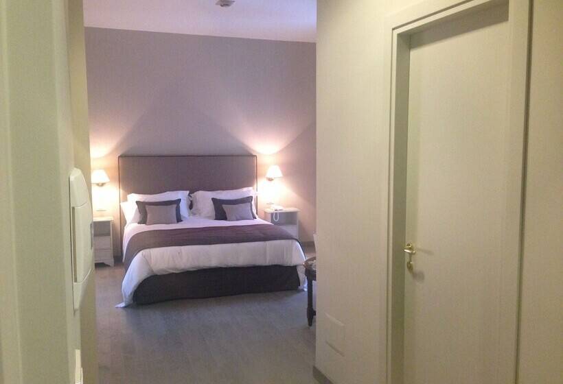 اتاق سوپریور, Del Real Orto Botanico