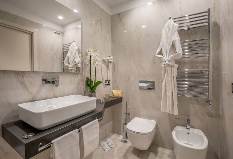 חדר דלוקס, Gioberti