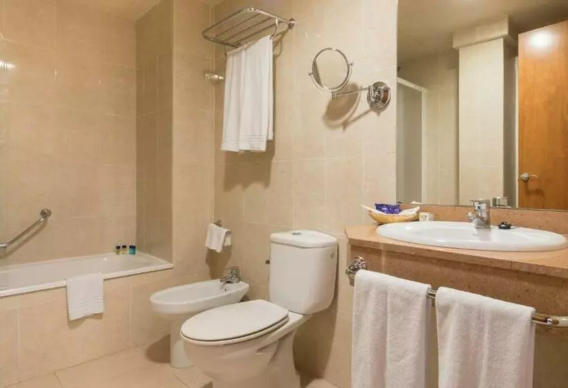 اتاق استاندارد با چشم‌انداز دریا, htop Pineda Palace & Spa 4* Sup - Adults Only