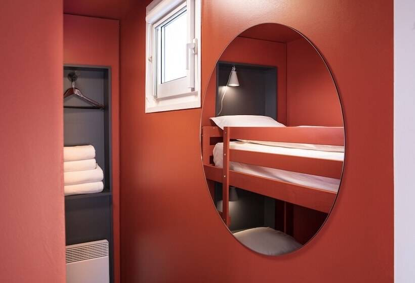 غرفة عائلية, Le Bugatti