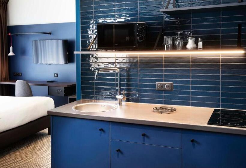 شقة غرفة واحدة, Le Bugatti