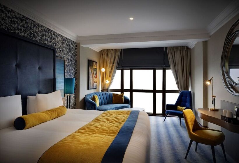 חדר אקזקיוטיב, Leonardo Royal Hotel London City   Tower Of London