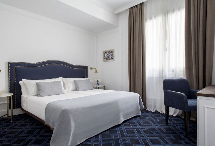 Номер Стандарт, Midmost By Majestic Hotel Group