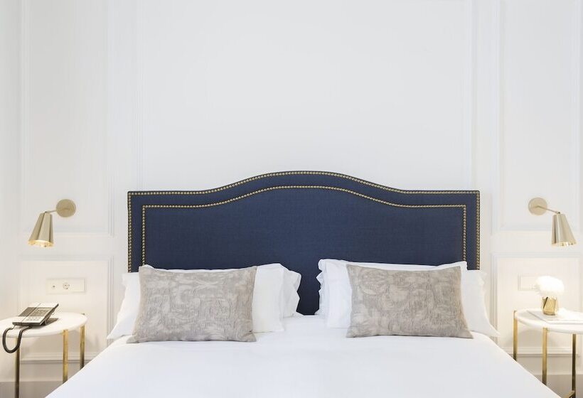 Номер Стандарт, Midmost By Majestic Hotel Group