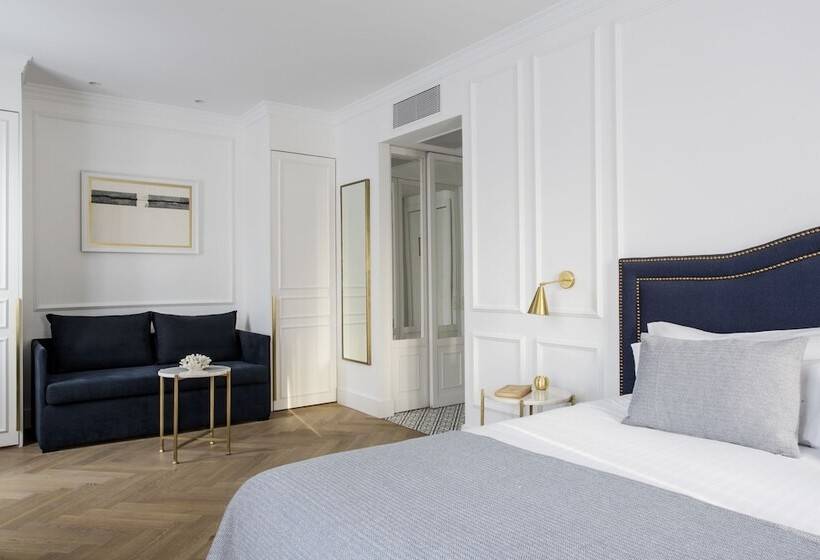 Полулюкс с Балконом, Midmost By Majestic Hotel Group