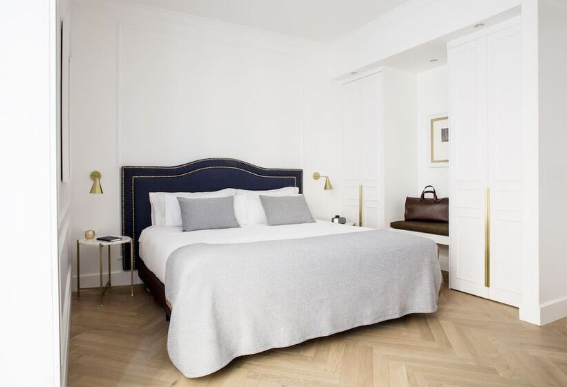 Люкс, Midmost By Majestic Hotel Group