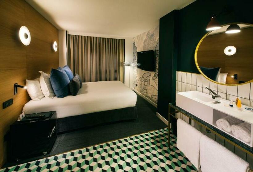 اتاق پرمیوم, Mirador De Chamartin