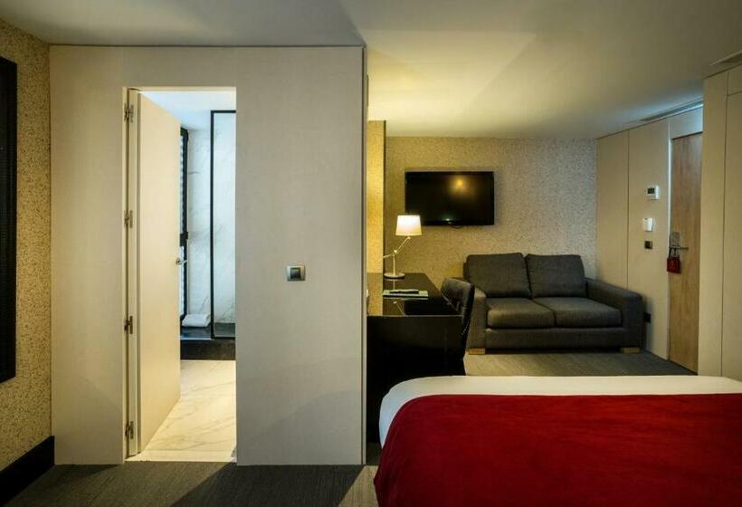 اتاق لوکس, Mirador De Chamartin