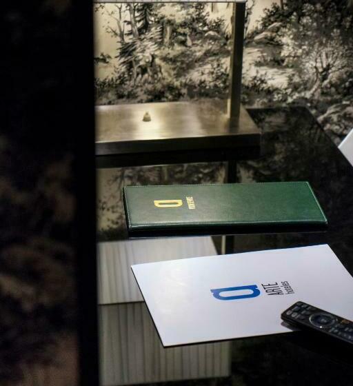 اتاق لوکس, Mirador De Chamartin