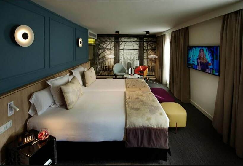 اتاق لوکس, Mirador De Chamartin