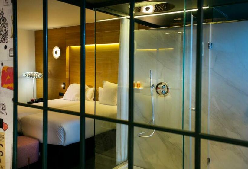 اتاق سوپریور, Mirador De Chamartin