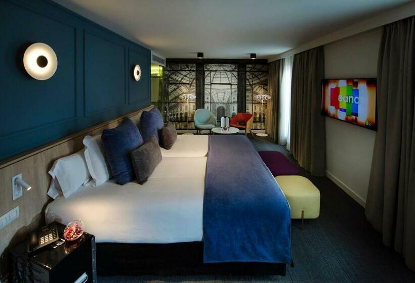 سوییت جونیور, Mirador De Chamartin