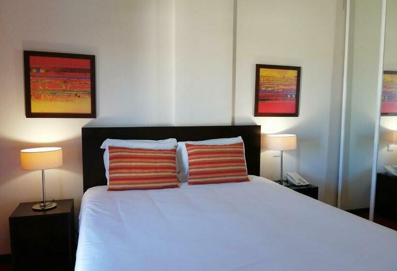 Номер Стандарт, Monaco