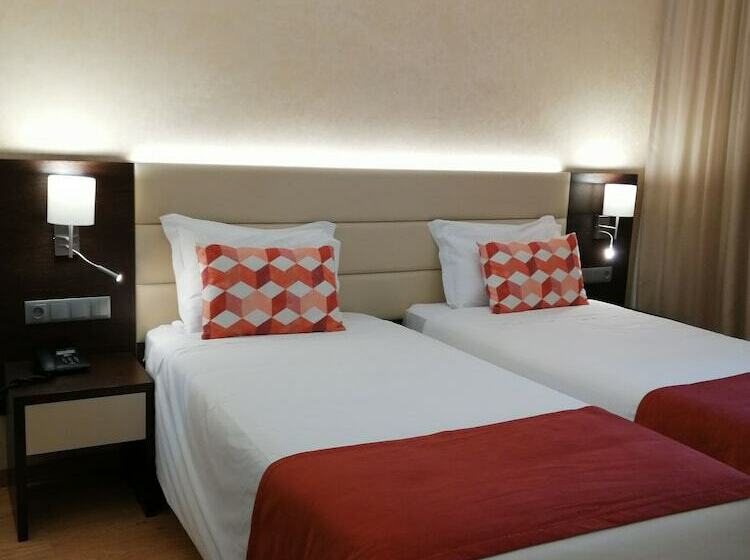 Номер Стандарт, Monaco