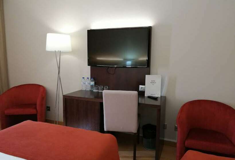 Номер Стандарт Трехместный, Monaco