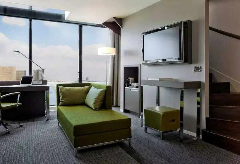 メゾネットスイート, Pullman Paris Centrebercy