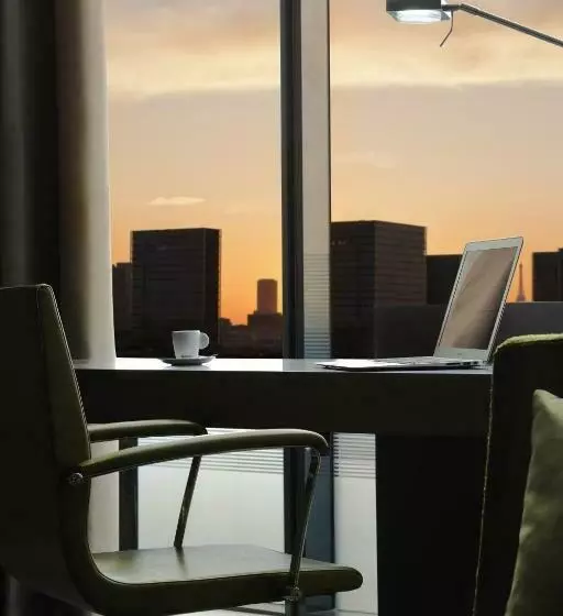 メゾネットスイート, Pullman Paris Centrebercy