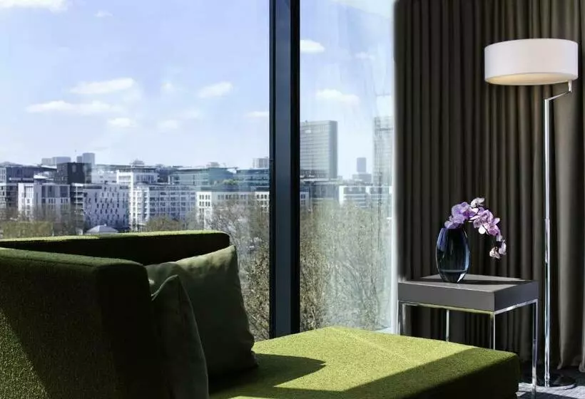 メゾネットスイート, Pullman Paris Centrebercy