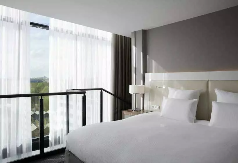メゾネットスイート, Pullman Paris Centrebercy