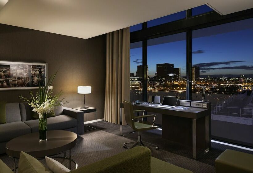 سوییت دوبلکس, Pullman Paris Centrebercy
