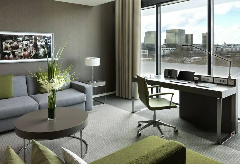سوییت دوبلکس, Pullman Paris Centrebercy