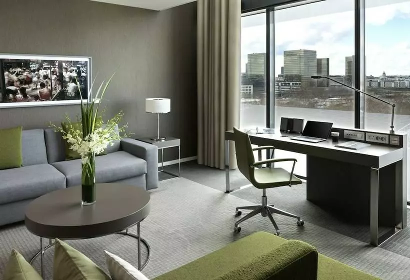 メゾネットスイート, Pullman Paris Centrebercy