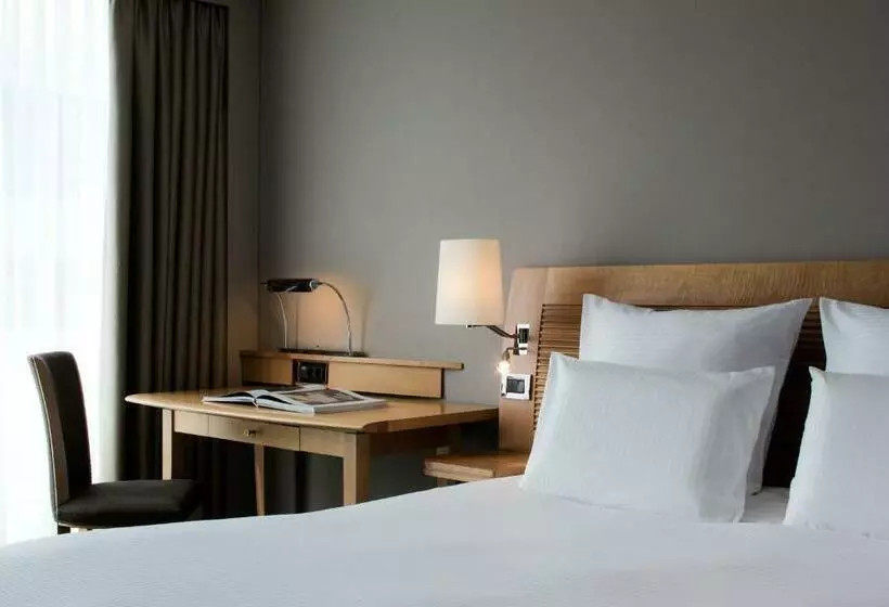キングサイズベッドのクラシックルーム, Pullman Paris Centrebercy