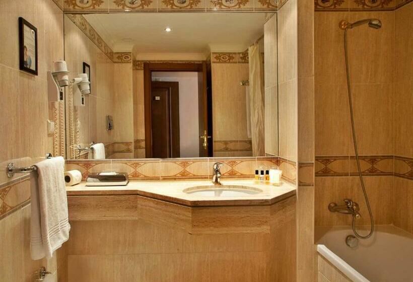 اتاق استاندارد یک نفره, Turim Lisboa