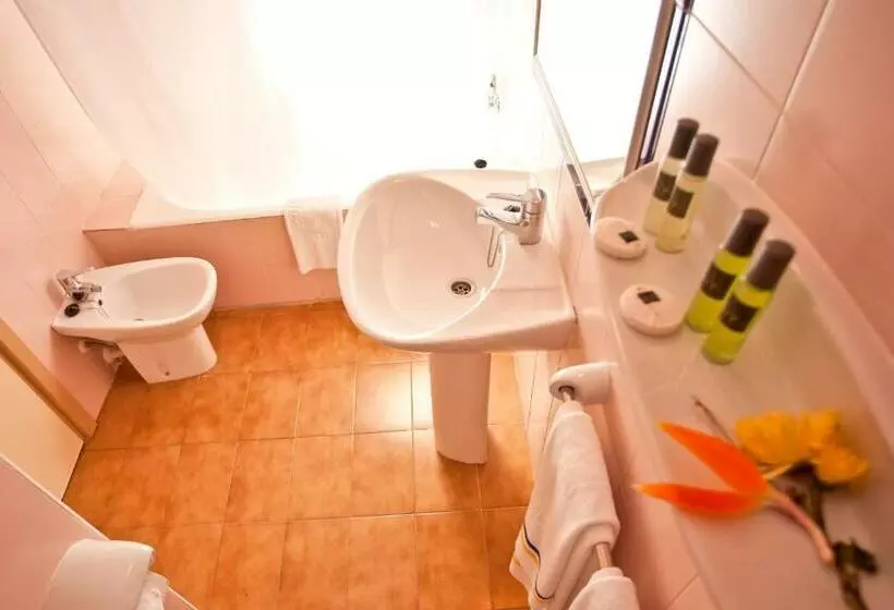 اتاق استاندارد, Insotel Club Maryland