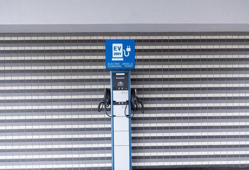 이그제큐티브 룸 킹사이즈 침대, Front Inn Fukuoka Airport