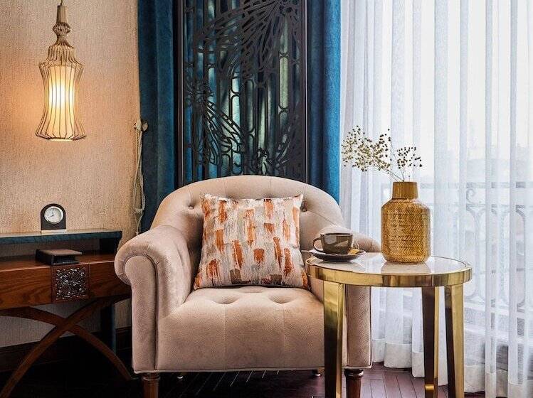 اتاق استاندارد تودرتو, Peridot Grand Luxury Boutique