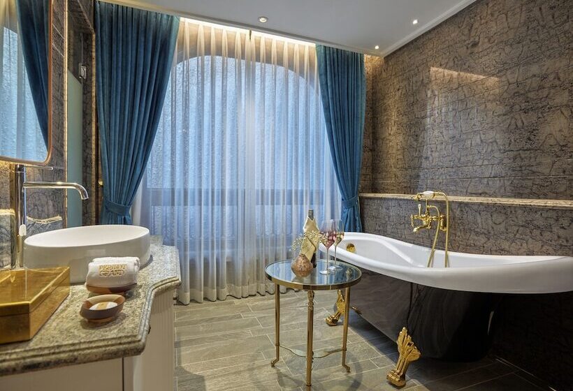 اتاق لوکس, Peridot Grand Luxury Boutique