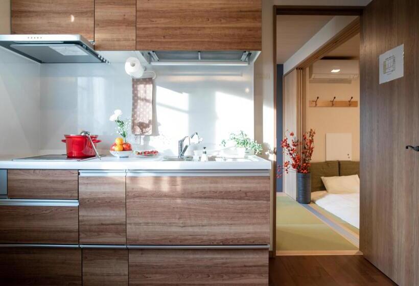 جناح سوبيريور, Miidokoro House