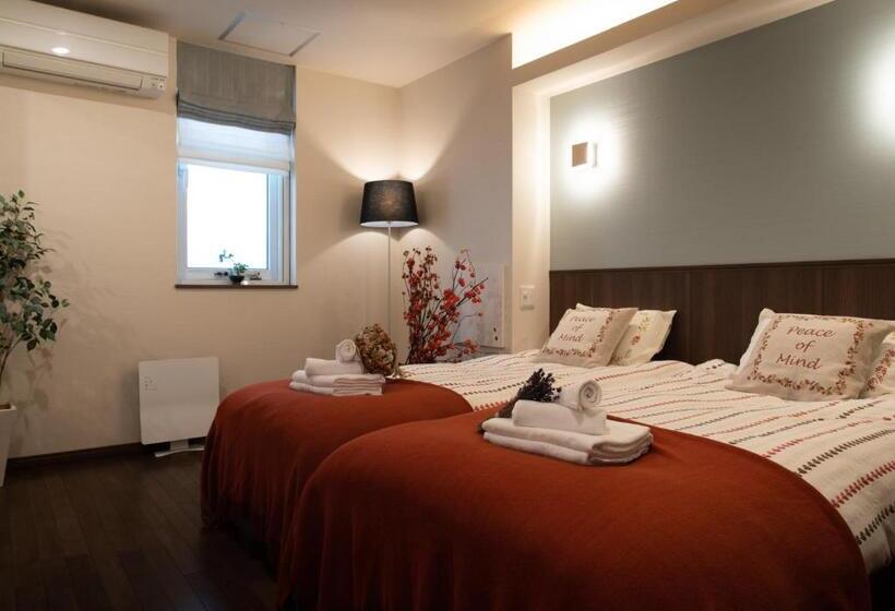 جناح ديلوكس, Miidokoro House