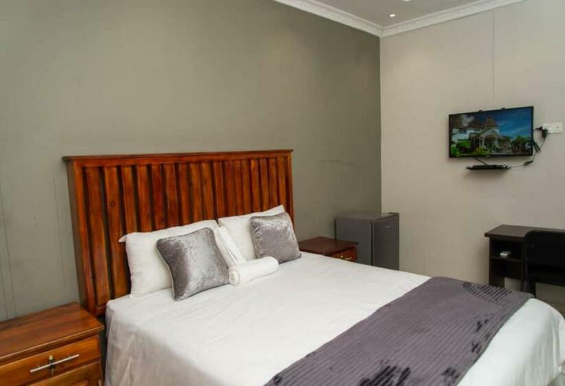 اتاق استاندارد, 848 Guest House
