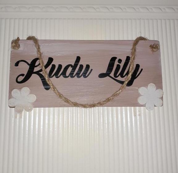 デラックスルーム, Bougainvilla Guest House