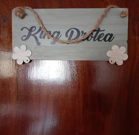 Люкс Deluxe Кровать Кинг, Bougainvilla Guest House