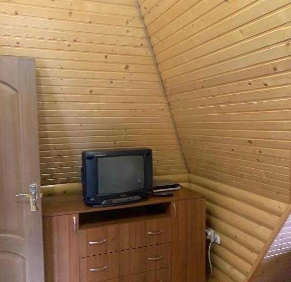 اتاق اکونومی یک تخته, вілла Milaro