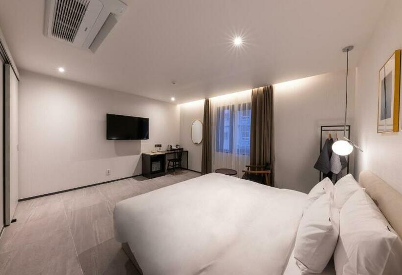 Номер Стандарт, Brown Dot Hotel Dongchon Amusement Park