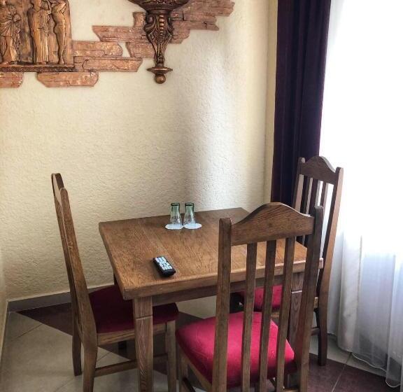 اتاق استاندارد, Kontinent