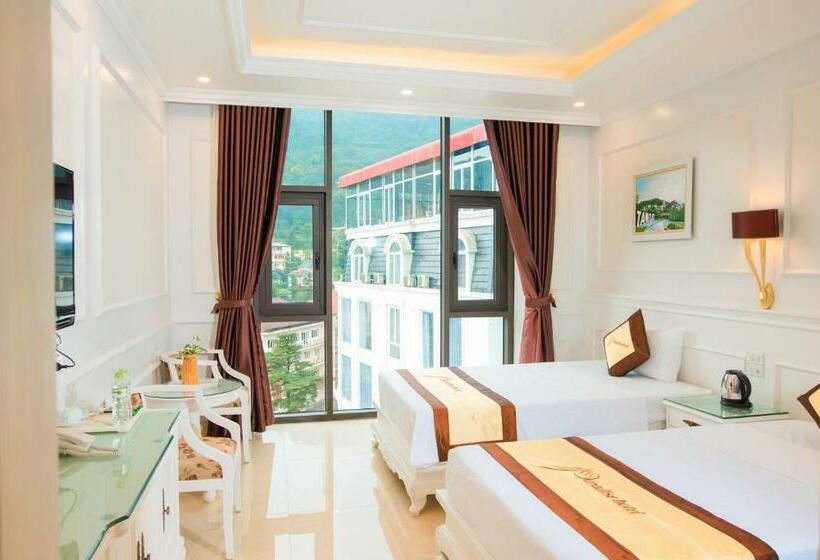 اتاق سوپریور, Paradise