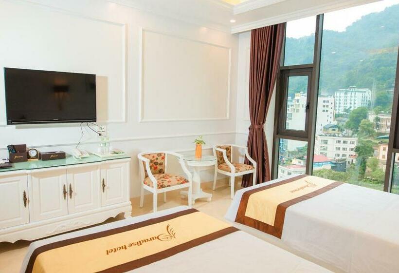 اتاق سوپریور, Paradise